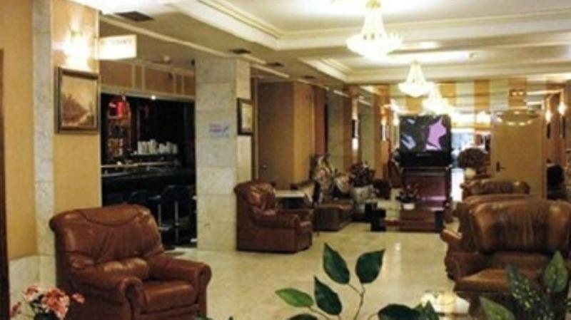 โฮเต็ล ซีโนเรียล Hotel มาดริด ภายนอก รูปภาพ