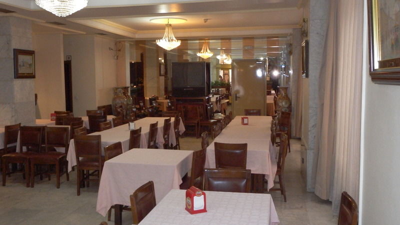 โฮเต็ล ซีโนเรียล Hotel มาดริด ภายนอก รูปภาพ